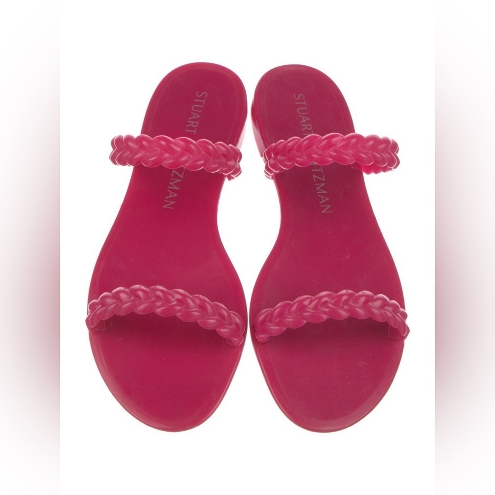 Stuart Weitzman Women's Sawyer Rubber Banded Flat Sandals